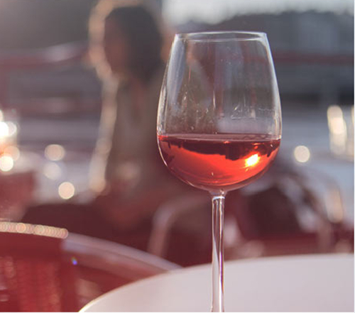 你的红葡萄酒经患上住陈年吗？