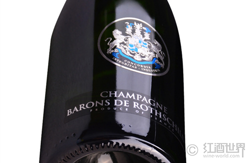罗斯柴尔德香槟：老派贵族的新奢滋味