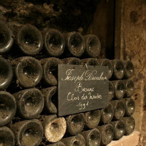 勃艮第约瑟夫杜鲁安酒庄将于3月拍卖近2,000瓶葡萄酒
