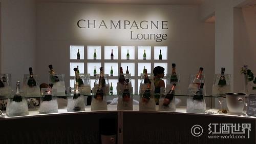 受欧盟经济萎靡影响，香槟销量不断下滑