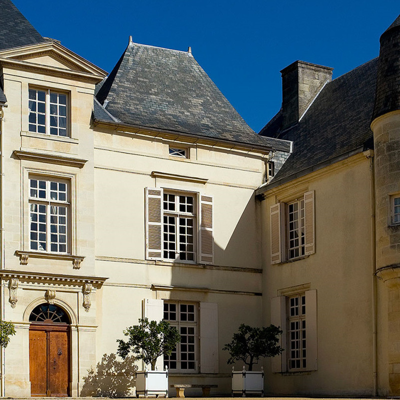 侯伯王庄园(Chateau Haut-Brion)