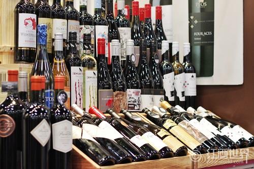禾富以及利达夷易近葡萄酒在欧洲市场上展现卓越