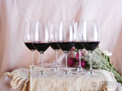 奥兹•克拉克：2014年最值患上品味的品味葡萄酒