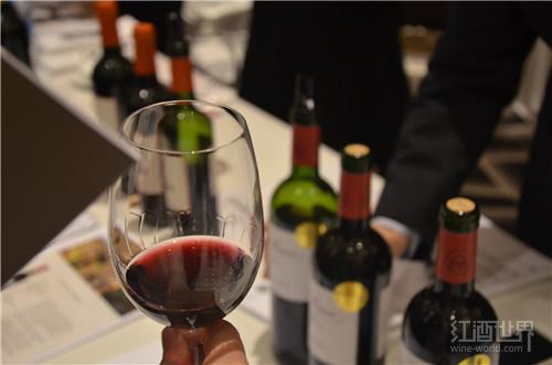 红葡萄酒最新钻研：酒精度越高，萄酒余味越长