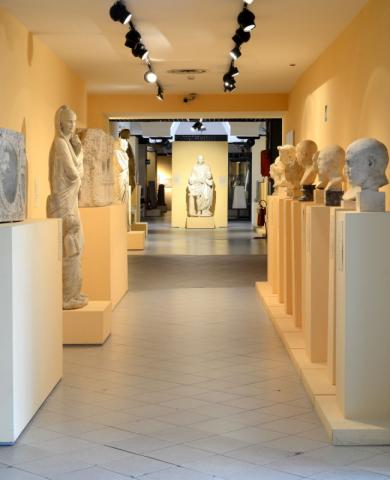 蒙特马尔蒂尼中心：古罗马雕塑在发电厂