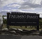 帕倫博酒莊Palumbo Family Vineyards