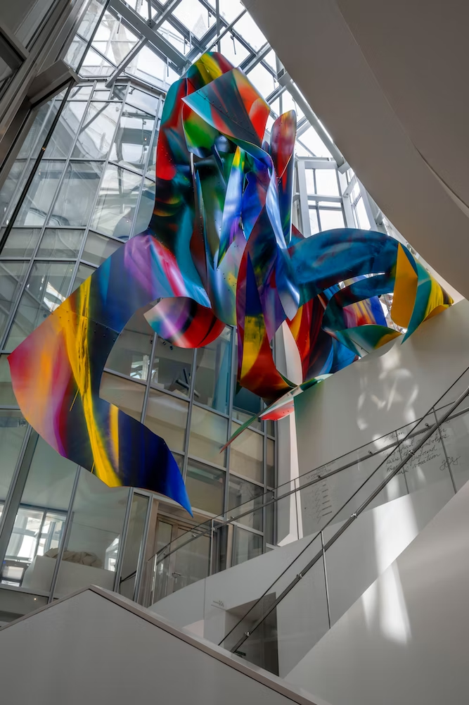 路易威登基金会艺术中心：当代建筑与艺术的风帆